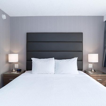 Sandman Hotel Edmonton West Exterior photo