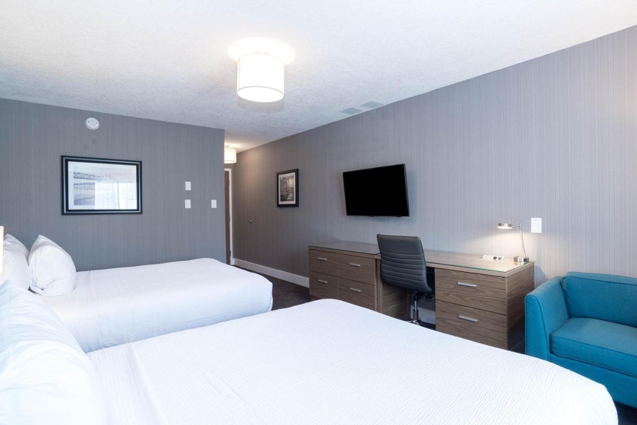 Sandman Hotel Edmonton West Exterior photo
