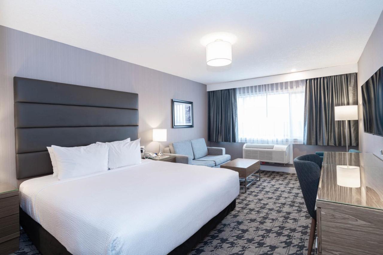 Sandman Hotel Edmonton West Exterior photo