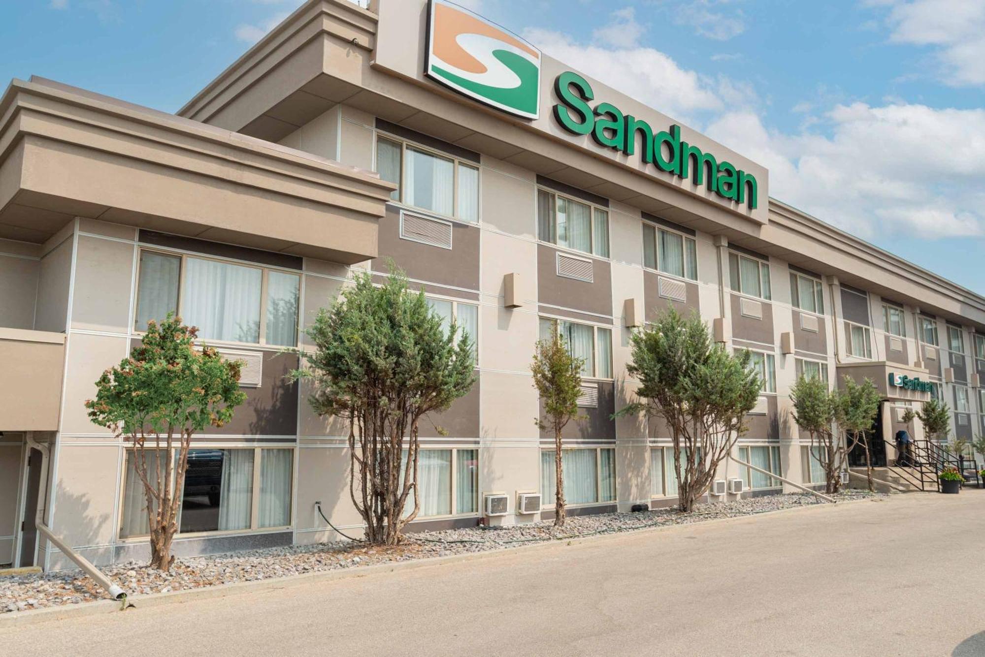 Sandman Hotel Edmonton West Exterior photo
